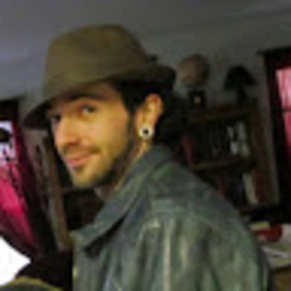 Meet your Posher, Bradford - Picture 1 of 1